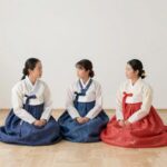 결자해지 유래를 설명하는 혜문 선사와 제자들의 대화를 형상화한 그림