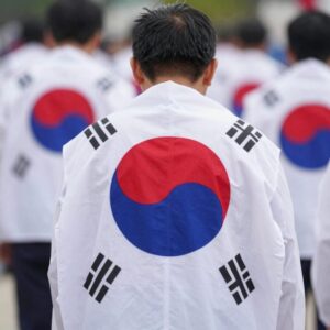 6월6일 현충일에 조기 게양된 태극기 모습