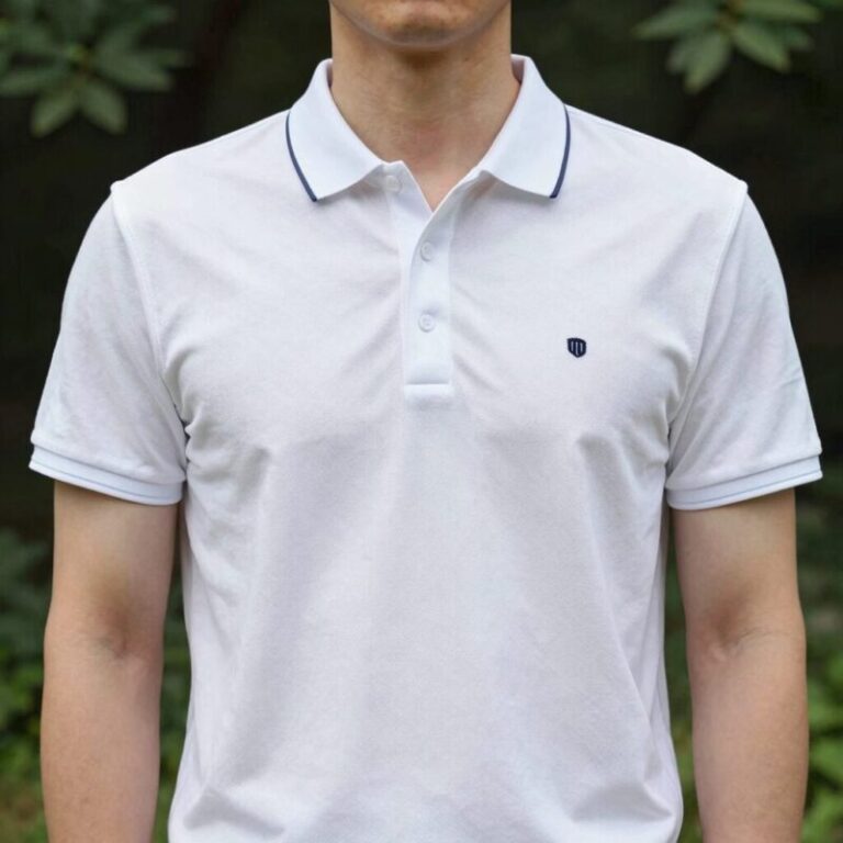 여름 폴로 반팔티의 냉감 원사와 통기성 구조를 설명하는 이미지