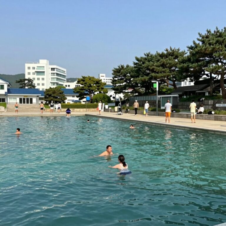 두리봉펜션 계곡수 수영장 전경