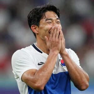 조너선 데이비드가 2026 월드컵 카타르전에서 해트트릭을 기록한 후 기뻐하는 모습