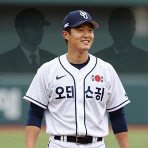 오타니 사생활 논란 관련 이미지. 야구장에서 미소 짓는 오타니의 모습 뒤에 흐릿한 기자들 실루엣이 보인다.