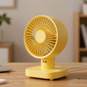 레트로 디자인의 버터옐로우 탁상용 선풍기 데스크테리어