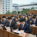 보완수사권 폐지 형사소송법 개정안 국회 본회의 표결이 임박한 상황에서 필리버스터가 진행되고 있는 모습