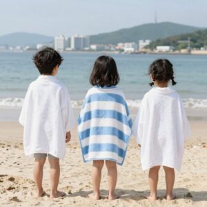 코니 송월타올 호호네 세 가지 아기 비치타올 나란히 놓인 모습 비교 사진
