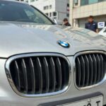 자동차 에어컨 콘덴서 누수 증상 확인 BMW F10 에어컨 콘덴서 누수 흔적