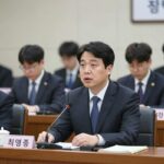 청주 시의원 최영중 나이 이력 관심 청주 시의원 최영중이 시의회 본회의장에서 발언하는 모습