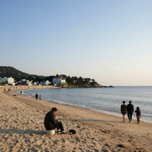 고성 해변의 맑은 저녁 풍경과 날씨
