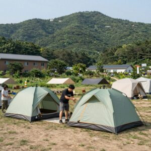 구수곡자연휴양림 야영장 데크와 텐트 설치 모습
