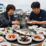 제주 뚱보아저씨 갈치구이 정식 상차림, 겉바속촉 갈치구이와 고등어조림 성게미역국이 함께 나온 모습