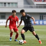 이한범 축구선수 프로필 국가대표 수비수 성장 과정 이한범 축구선수 미트윌란 경기 중 수비 장면