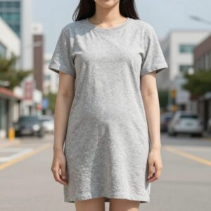 임산부가 편안하게 입는 에어리즘 코튼 T원피스 착용 모습