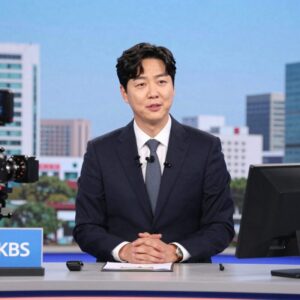 박서정 기상캐스터 KBS 뉴스광장에서 날씨를 전하는 모습