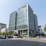 시청역 사무실 임대 상공회의소 특징 서울 중구 세종대로 대한상공회의소 건물 외관과 주변 도로의 모습