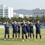 포항전 3대1 승리 서울 선두 질주 서울 포항 3대1 경기에서 FC서울 선수들이 득점 후 기뻐하는 모습