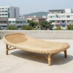 여름대자리 고를 때 꼭 확인할 점과 실제 사용 후기 여름 거실에 깔린 대나무 대자리, 자연스러운 색감과 깔끔한 마감이 돋보인다